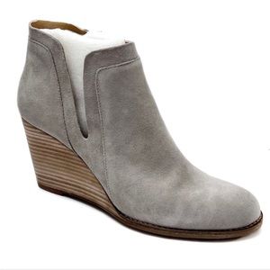 Lucky Brand Yabba Wedge Bootie Grey Suede Ankle Boot Size 11